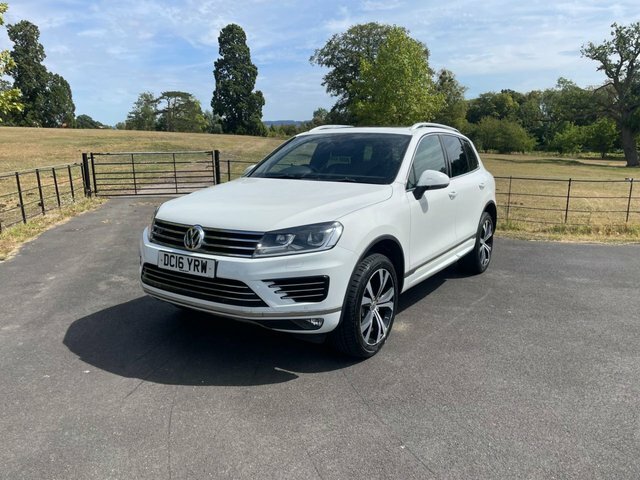 Volkswagen Touareg 2016 3.0 Tdi V6 Bluemotion Tech R-line Suv Die White