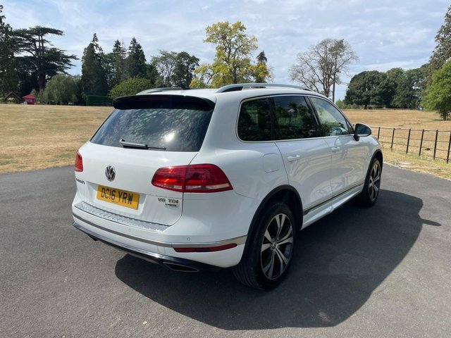 Volkswagen Touareg 2016 3.0 Tdi V6 Bluemotion Tech R-line Suv Die White #5
