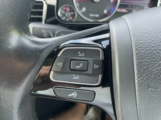 Volkswagen Touareg V6 R Line Plus Tdi Bluemotion Technology Black #18