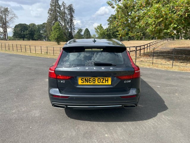 Volvo V60 2018 2.0 D3 Inscription Estate E Grey #4