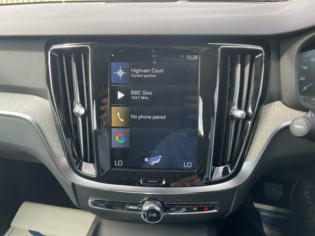 Volvo V60 2.0 D3 Inscription Pro Estate Euro Gold #21