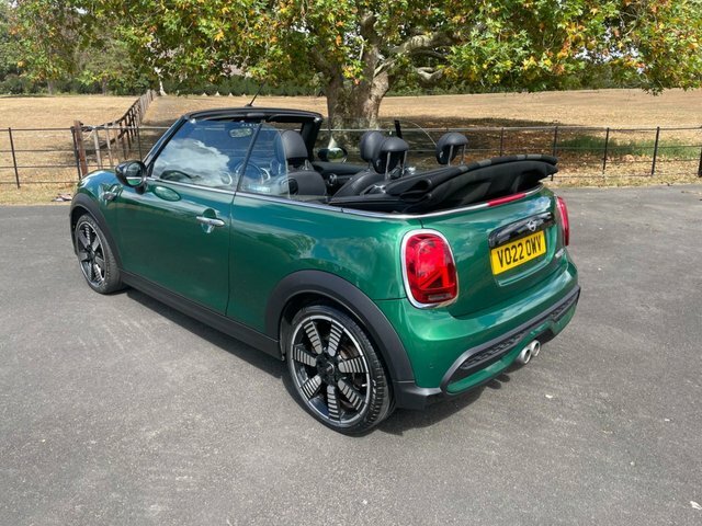 Mini Convertible 2022 2.0 Cooper S Exclusive Convertible VO22OWV Green #5