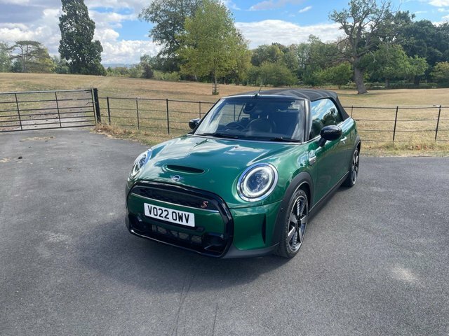 Mini Convertible 2022 2.0 Cooper S Exclusive Convertible VO22OWV Green #2