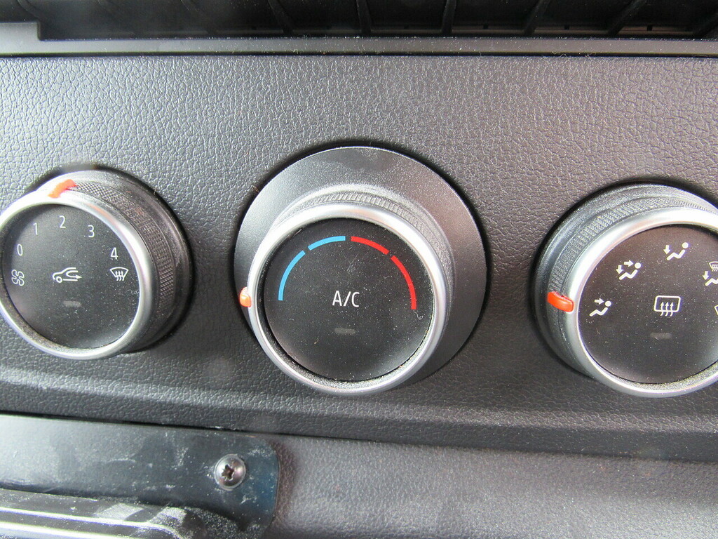 Vauxhall Movano 2.3 Turbo D 135Ps L2 H2 Van Air Con White #10