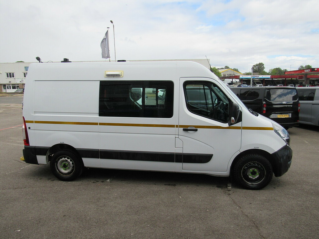 Vauxhall Movano Cdti 3500 Biturbo Edition Crew Van Mobile Welfare White #5
