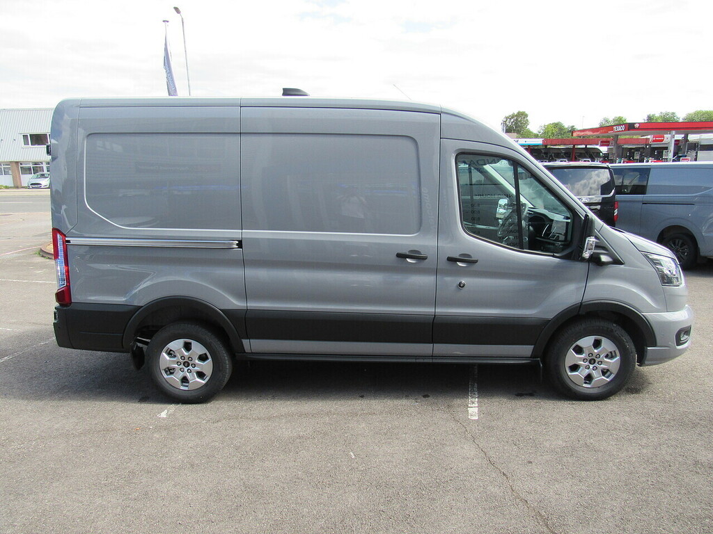Ford Transit Custom 350 Ecoblue Limited 165 Bhp With All The Grey #5