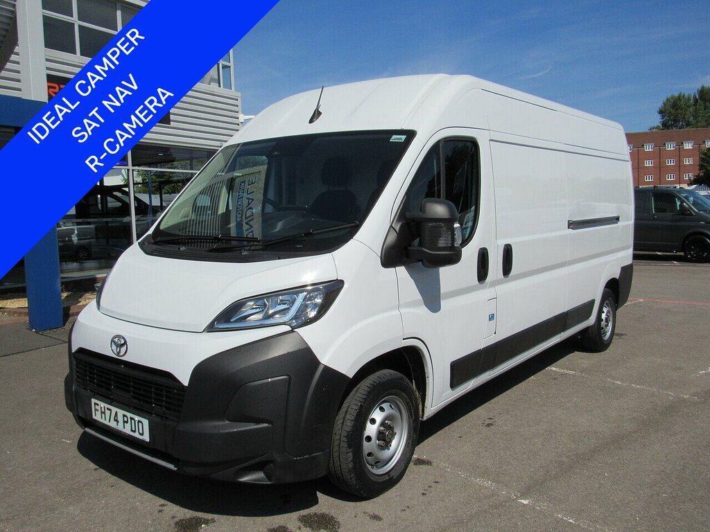 Toyota PROACE 2.2 Bluehdi 35 Icon Long Panel Van Manu White