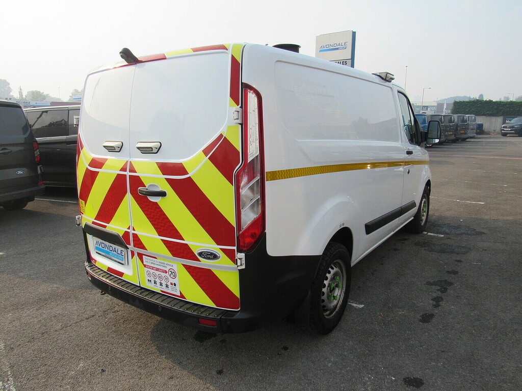 Ford Transit Custom 320 Ecoblue Euro 6 Van With Air Con Work Lamps Rac White #5