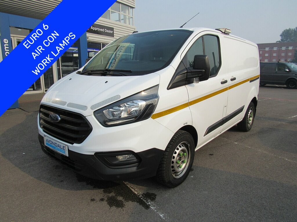Ford Transit Custom 320 Ecoblue Euro 6 Van With Air Con Work Lamps Rac White