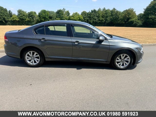 Volkswagen Passat 1.6 Tdi Bluemotion Tech S Saloon Grey #3