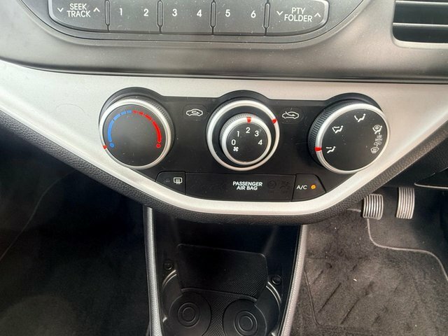 Kia Picanto 1.0 1 Hatchback Euro 5 68 Bhp Red #15