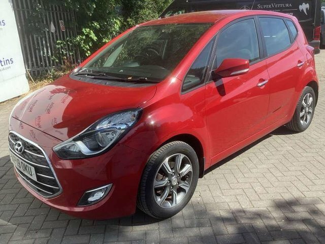Hyundai Ix20 1.6 Se Nav Hatchback Euro 6 125 Red #2