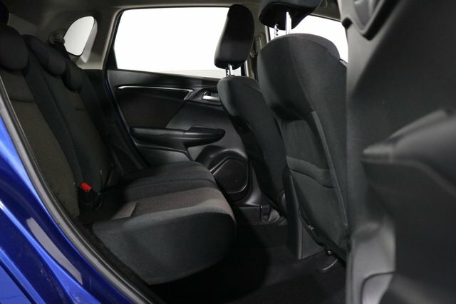 Honda Jazz 1.3L I-vtec Se 101 Bhp Silver #10