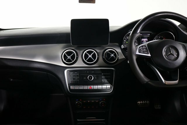 Mercedes-Benz GLA Class 2.1 Gla220d Whiteart Suv 7G-dct 4Matic Silver #4