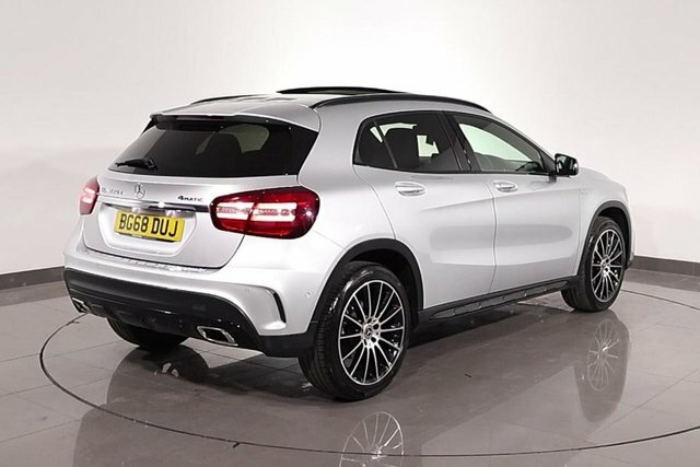 Mercedes-Benz GLA Class 2.1 Gla220d Whiteart Suv 7G-dct 4Matic Silver #2