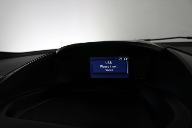 Ford Kuga Suv 2.0 Tdci Titanium X 2Wd Euro 5 201363 White #32