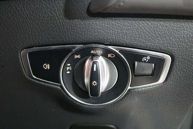 Mercedes-Benz EQC Eqc 400 80Kwh Amg Line Premium Suv Grey #71