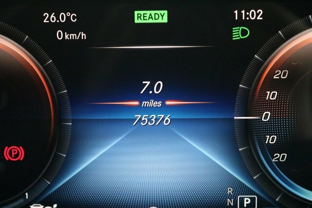 Mercedes-Benz EQC Eqc 400 80Kwh Amg Line Premium Suv Grey #66
