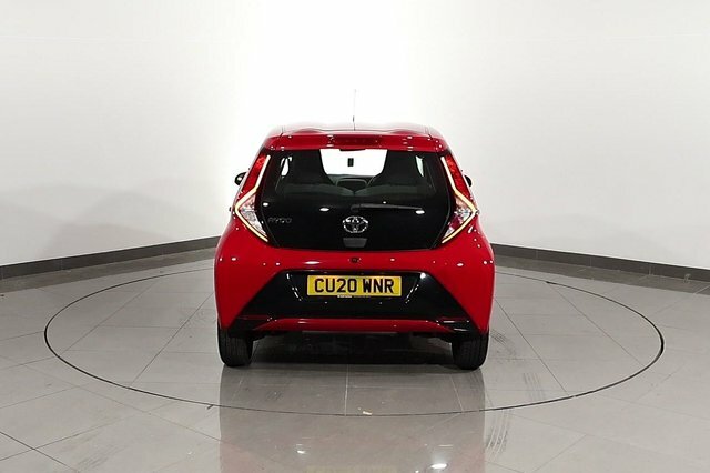 Toyota Aygo 1.0 Vvt-i X-trend 5-Dr White #63