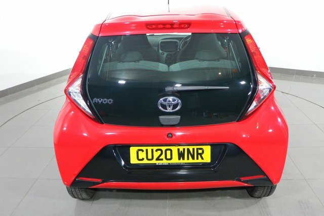 Toyota Aygo 1.0 Vvt-i X-trend 5-Dr White #56