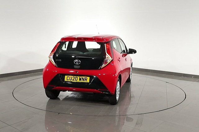Toyota Aygo 1.0 Vvt-i X-trend 5-Dr White #66