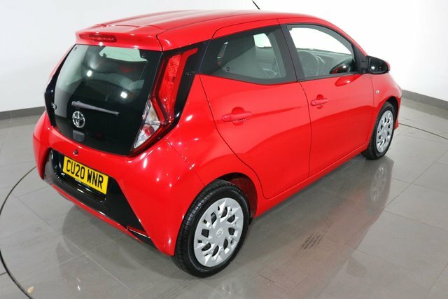 Toyota Aygo 1.0 Vvt-i X-trend 5-Dr White #53