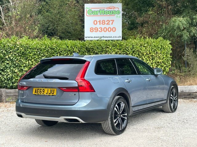 Volvo V90 Cross Country 2.0 D4 Plus Estate Blue #5