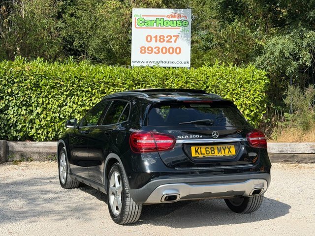 Mercedes-Benz GLA Class 2.1 Gla200d Sport Premium Black #3