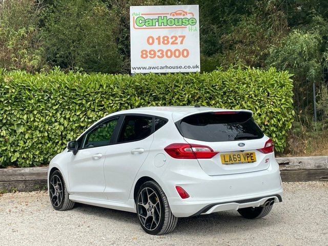 Ford Fiesta 1.5T Ecoboost St-2 Hatchback White #2