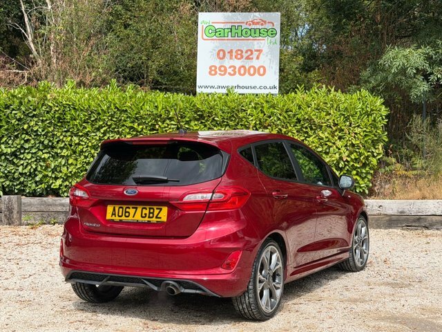 Ford Fiesta 1.0T Ecoboost St-line Hatchback Red #2