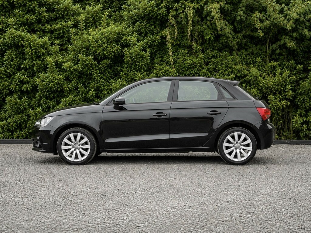 Audi A1 1.4 Tfsi Sport Black #2