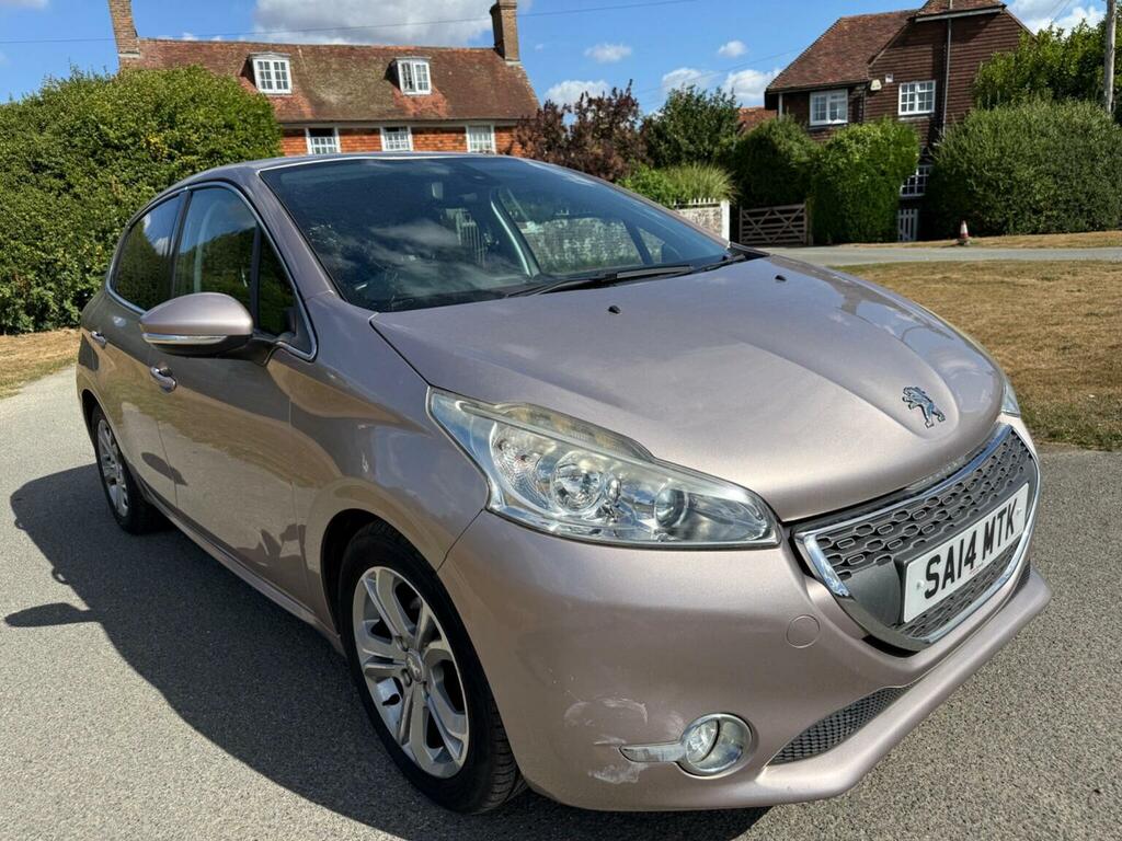 Peugeot 208 1.6 E-hdi Allure Euro 5 Ss Pink