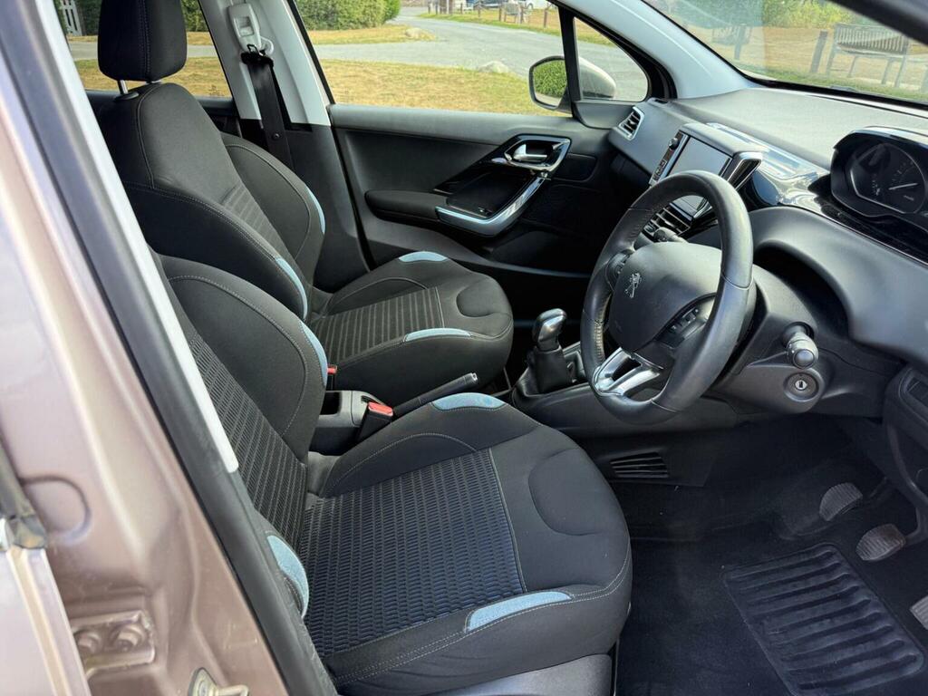 Peugeot 208 1.6 Thp Gti 200 Bhp Red #12