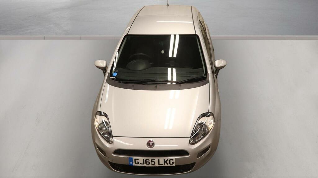 Fiat Punto Hatchback 1.2 Punto 3-Door 1.2 8V 69Hp Pop 2015 White #7