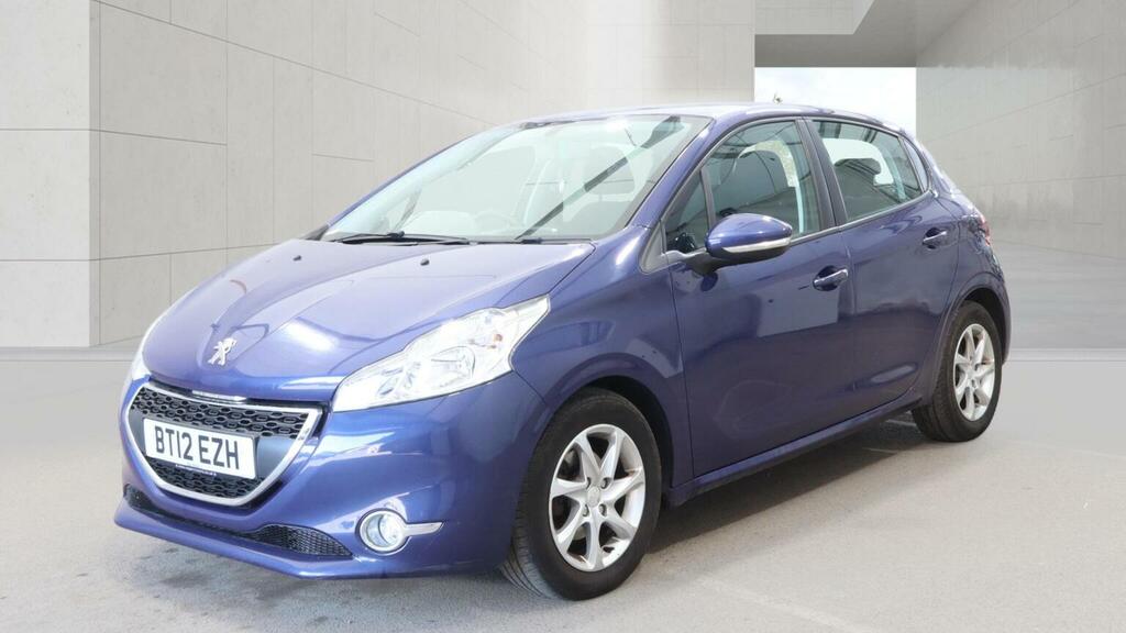 Peugeot 208 Hatchback 1.4 Vti Active Euro 5 201212 Blue