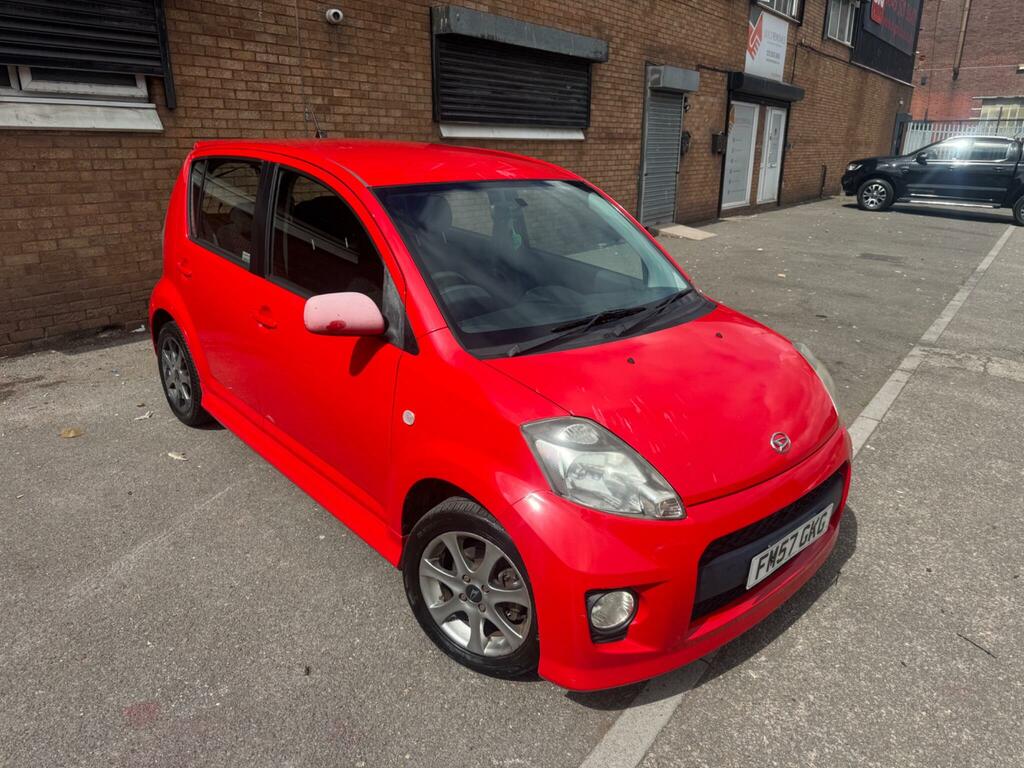 Daihatsu Sirion 1.5 Sx Red