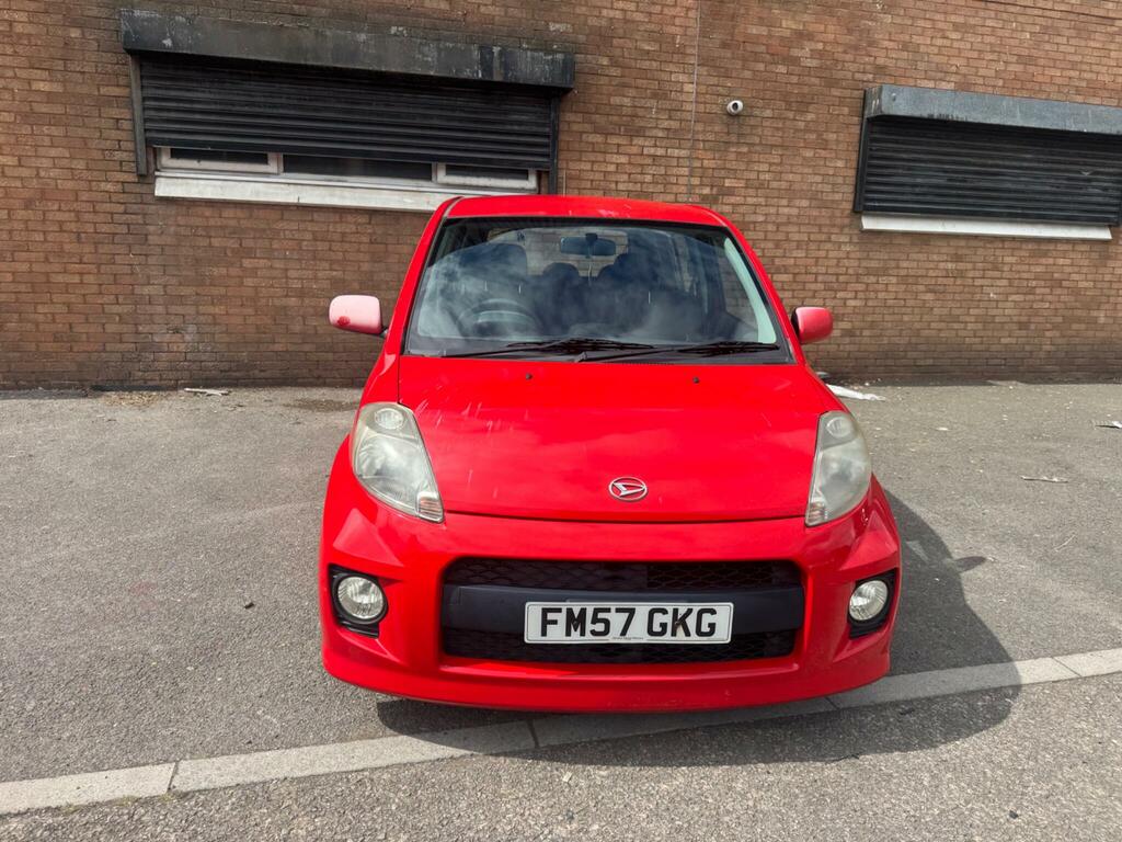 Daihatsu Sirion 1.5 Sx Red #4