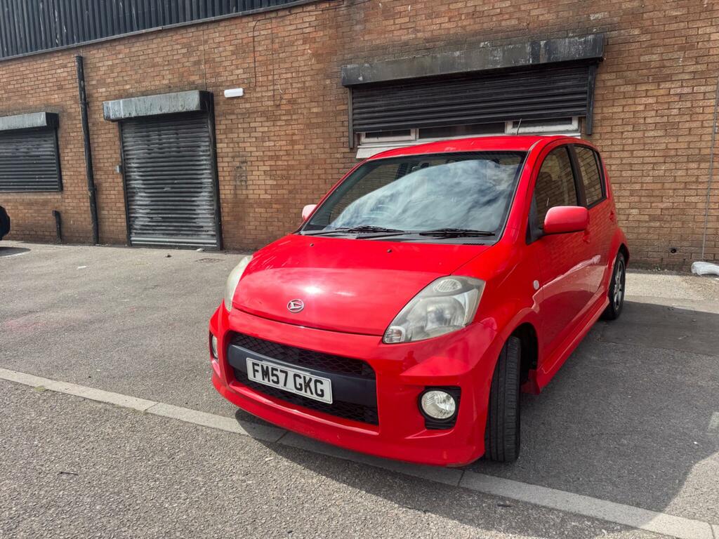 Daihatsu Sirion 1.5 Sx Red #5