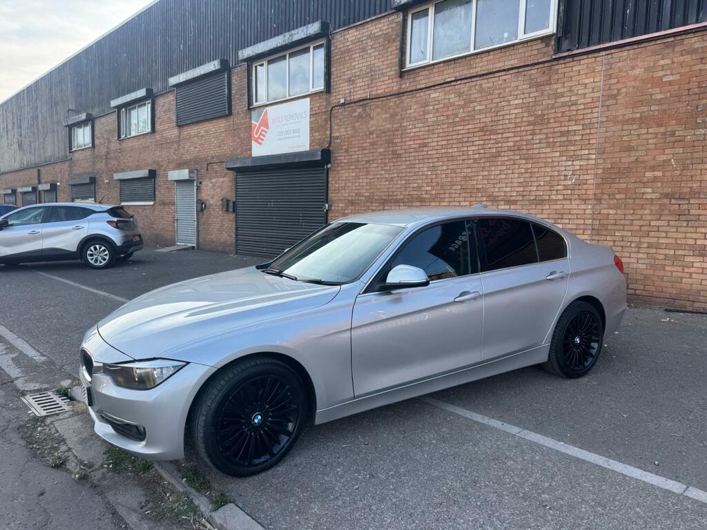 BMW 3 Series 318D M Sport White #8