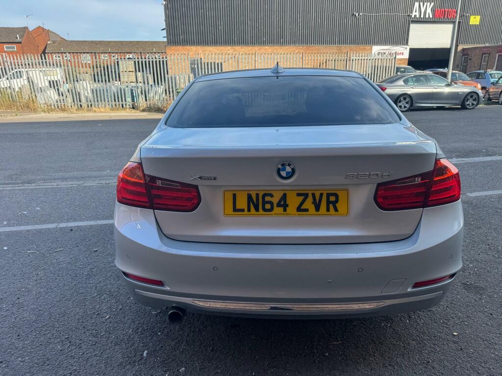 BMW 3 Series 318D M Sport White #16