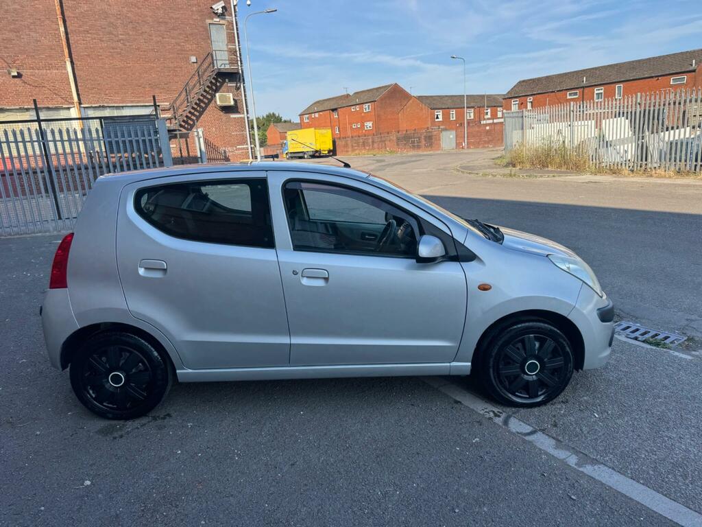 Nissan Pixo Acenta Silver #3