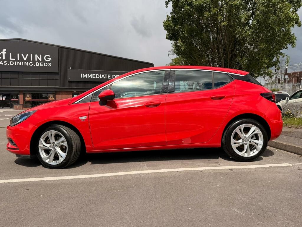 Vauxhall Astra Sri Red #5