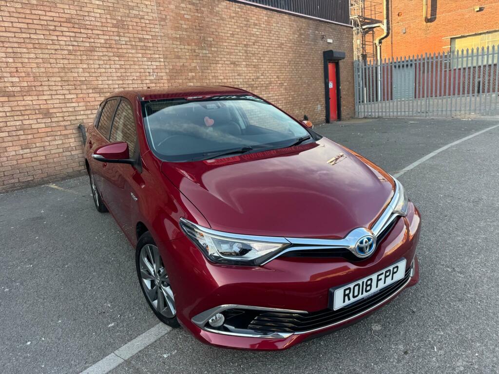 Toyota Auris Excel Red #2