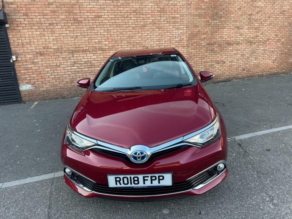 Toyota Auris Excel Red #3