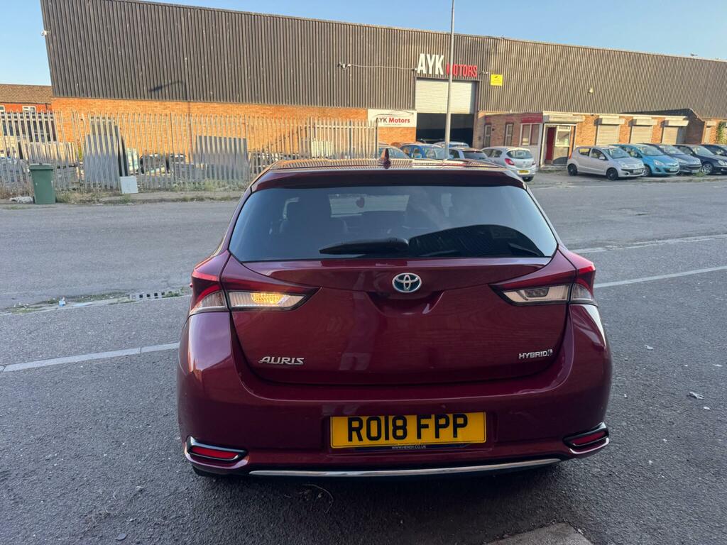 Toyota Auris 1.8 Hybrid Design Tss Cvt Nav  #10
