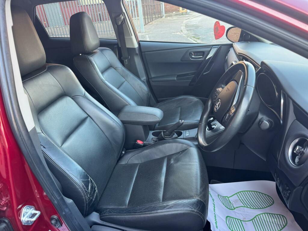 Toyota Auris 1.8 Hybrid Design Tss Cvt Nav  #19