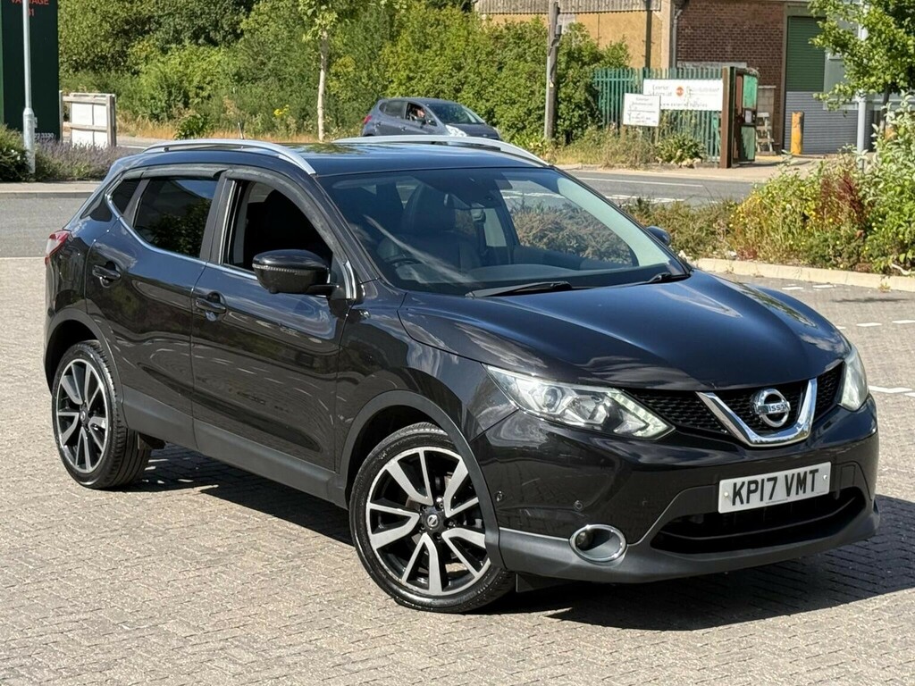 Nissan Qashqai Suv 1.6 Dci Tekna Xtron 2Wd Euro 6 Ss 2017 KP17VMT Black #4
