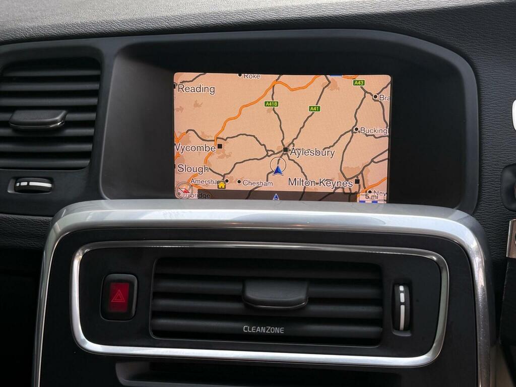 Volvo V60 D4 190 Se Nav Geartronic Leather Grey #30