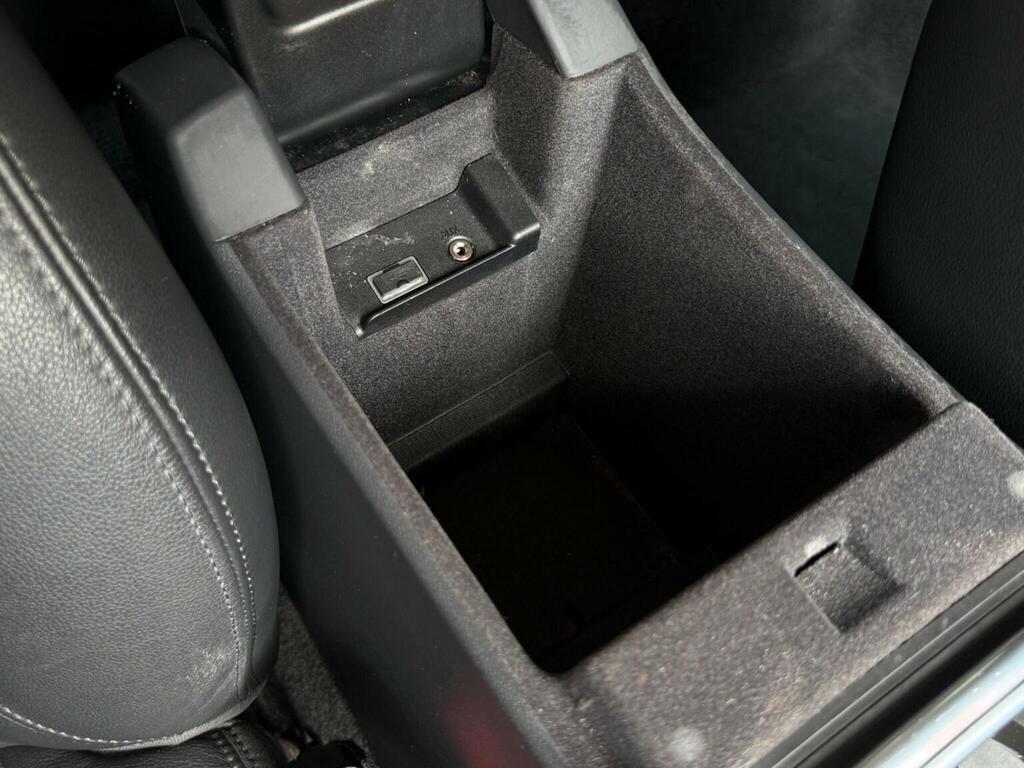 Volvo V60 D4 190 Se Nav Geartronic Leather Grey #34