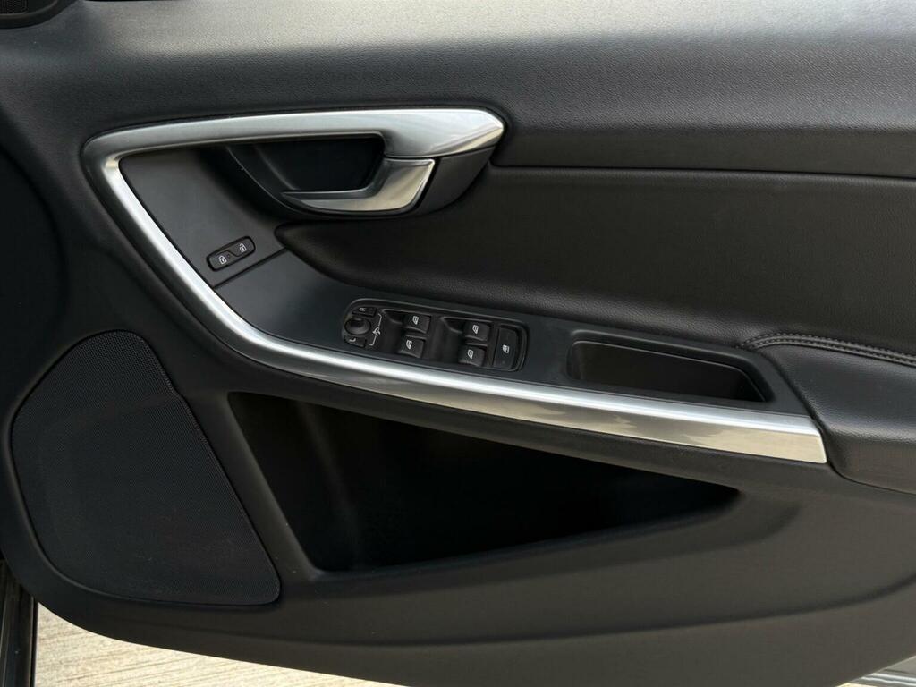 Volvo V60 D4 190 Se Nav Geartronic Leather Grey #22